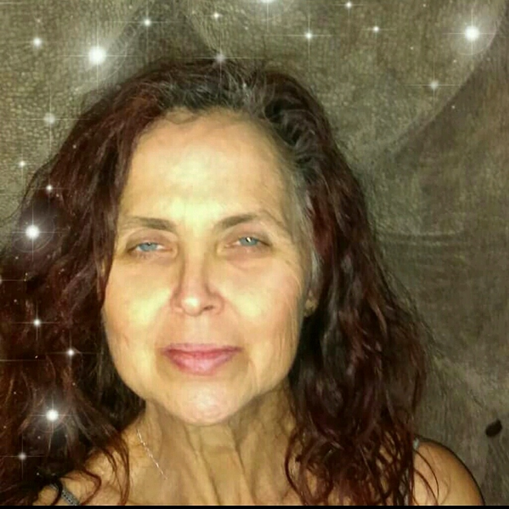 Meet your Posher, Regina